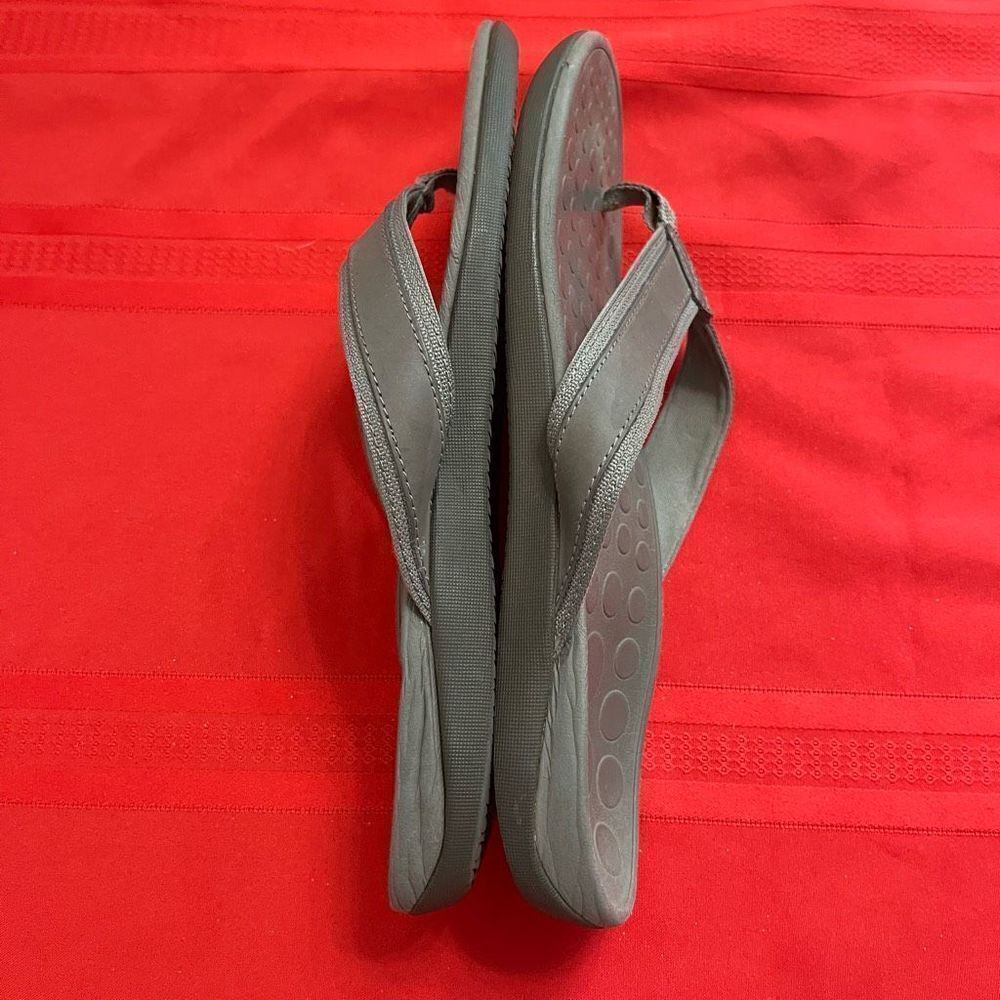 Vionic Men’s Grey Flip Flops Size 14 - Picture 7 of 8